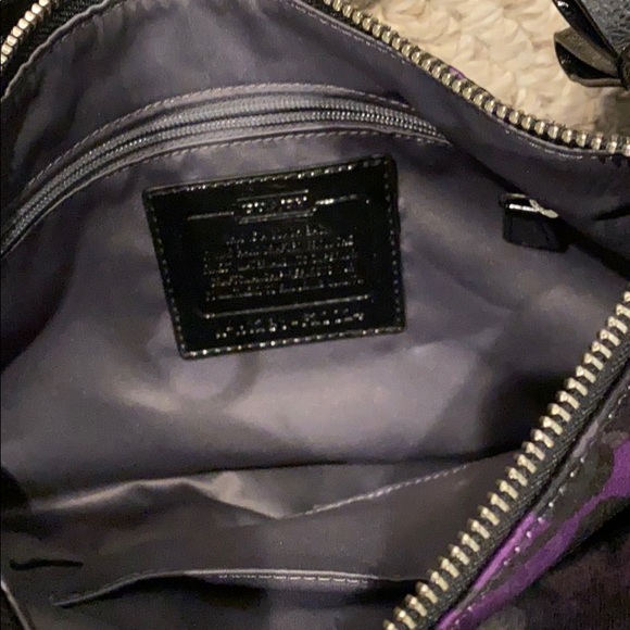 Handbag - Picture 2 of 3